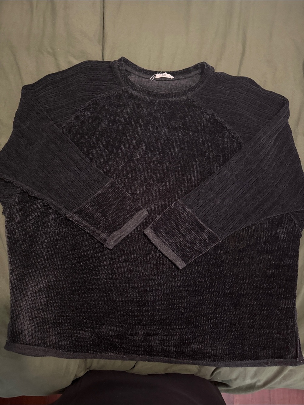 easel Women's Crewneck Sweater in Black